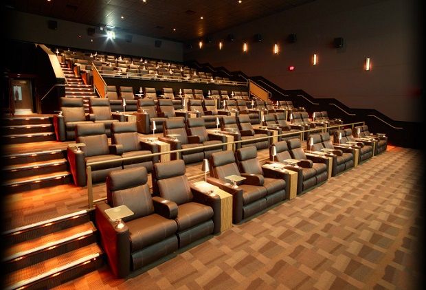 Cinepolis Luxury Cinemas, La Costa, California