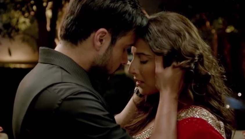 Hamari Adhuri Kahani movies on love triangle