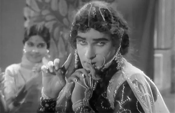 Shammi Kapoor as a Girl or woman