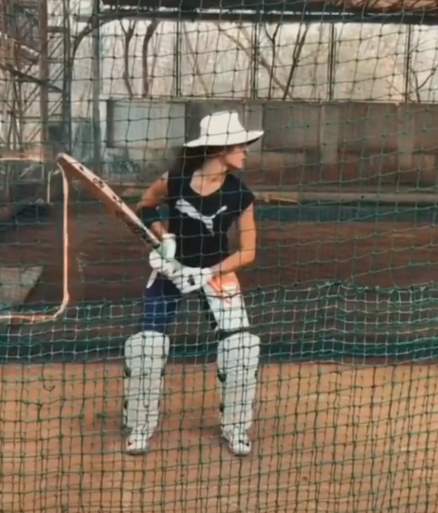 practicing in the nets Taapsee Pannu