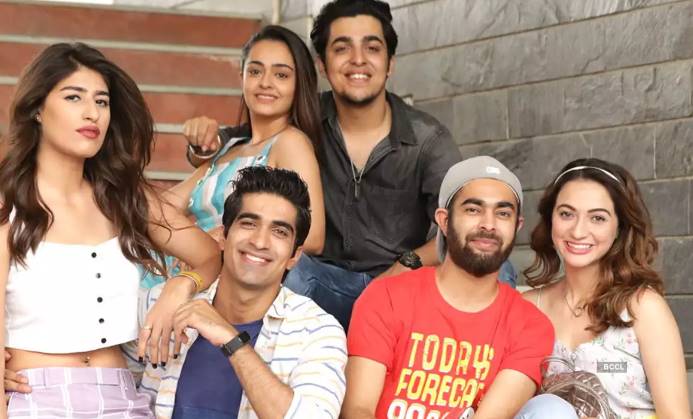 College Romance (2018) best hindi web series in romance genre